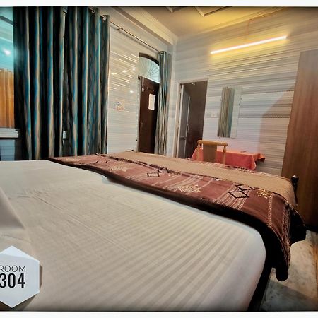 Shri Ganga View Guest House Rishikesh Exterior photo