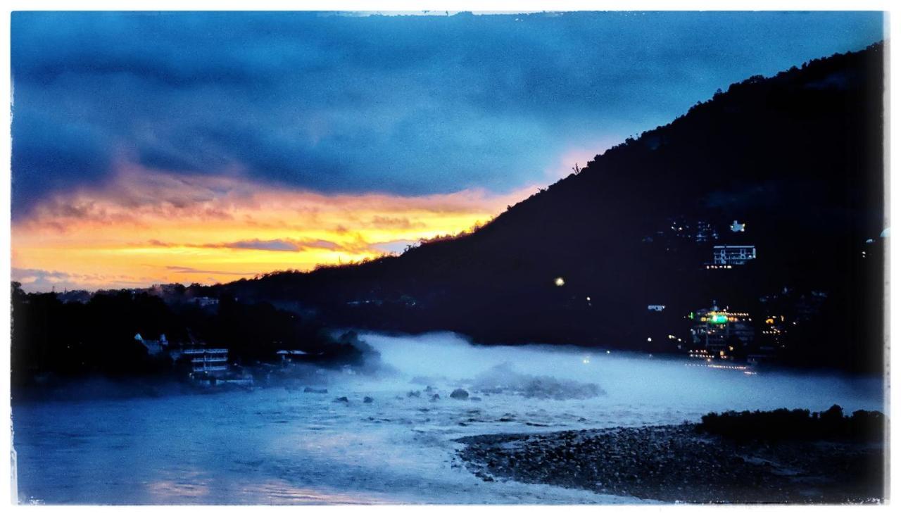 Shri Ganga View Guest House Rishikesh Exterior photo