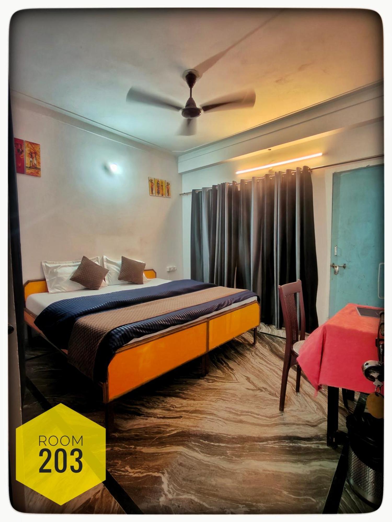 Shri Ganga View Guest House Rishikesh Exterior photo